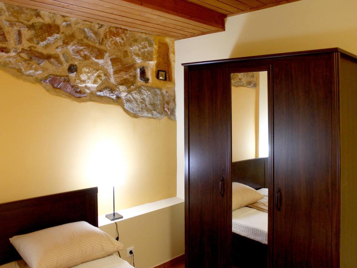 Sweet Stone Apartment In Imittos Athen Exterior foto